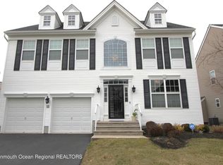 11 Nutley Dr, Manalapan, NJ 07726