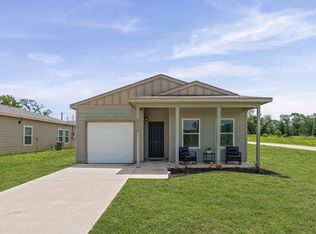 2550 18th St, Hempstead, TX 77445