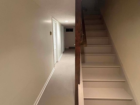 4th image of 461 Spring St APT 3