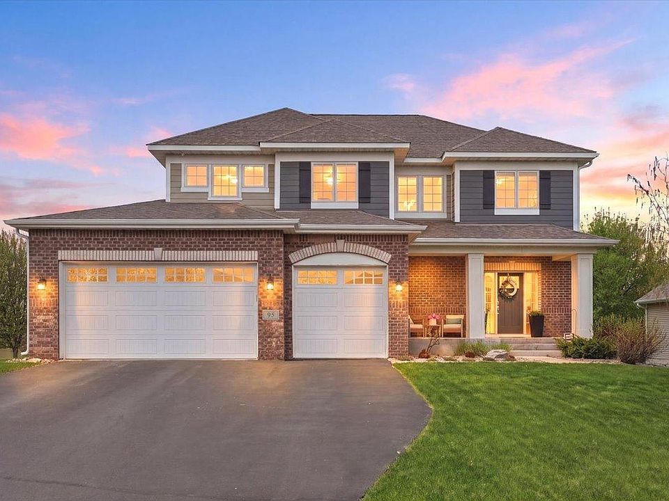 1st image of 95 Lockwood Ct