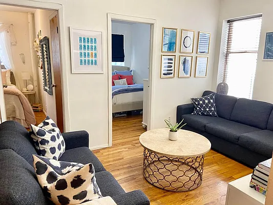 Rented by Century 21 Premier  | media 9