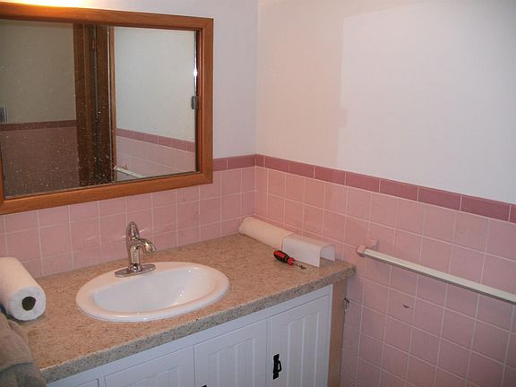 5th image of 6010 Meadowbrook Ln