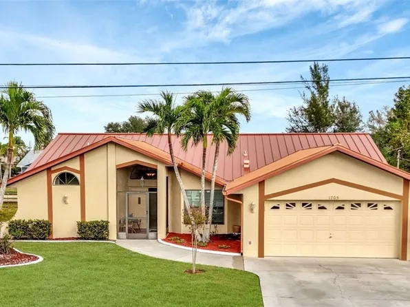 1705 SE 7th St, Cape Coral, FL 33990