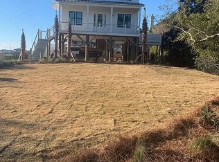 13 Red Sunset Ln, Folly Beach, SC 29439