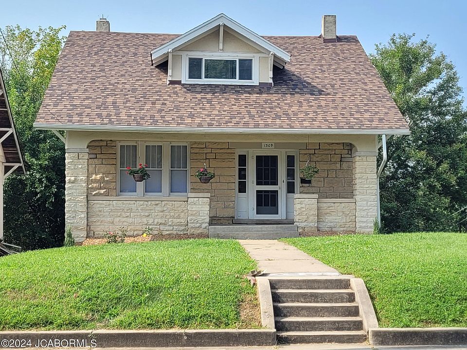 1st image of 1309 Saint Marys Blvd