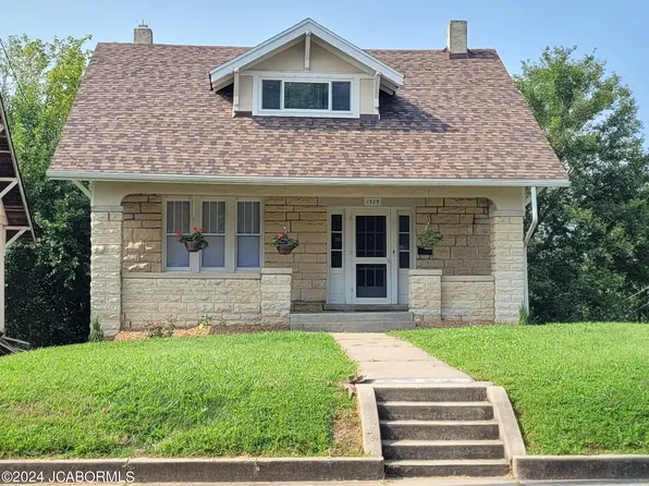 1309 Saint Marys Blvd, Jefferson City, MO 65109