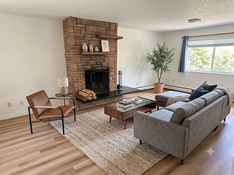 7640 SE Yamhill St #7 — Photo 6