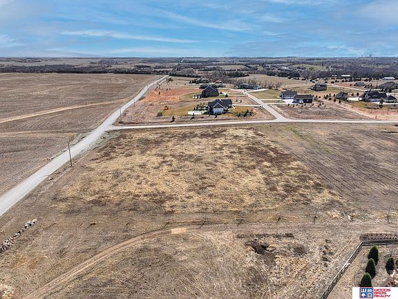 4th image of 11850 Deerfield Trl
