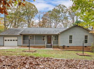 1026 Andersonwood Dr, Fuquay Varina, NC 27526