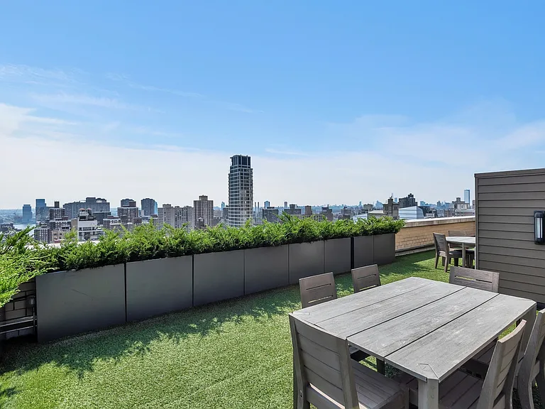 407 Park Ave S #20F — Photo 9