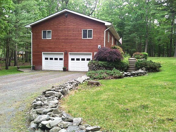 2nd image of 131 Bartsch Ln