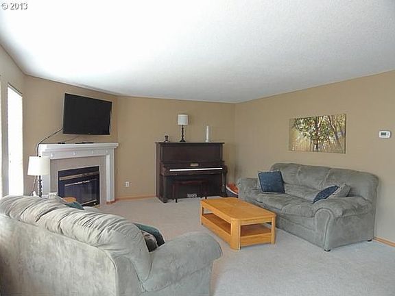 4th image of 3132 SE Tumblestone Dr