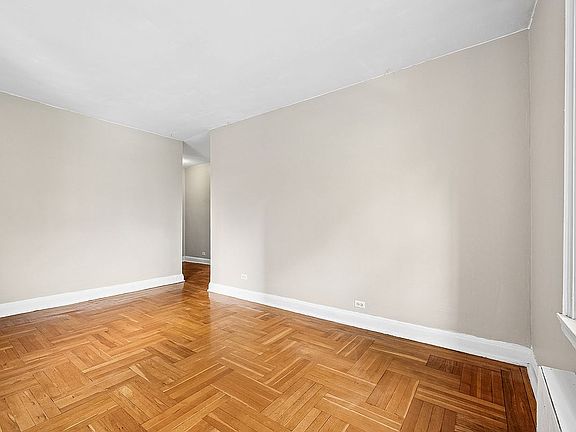 5th image of 48-42 44th St APT 4J