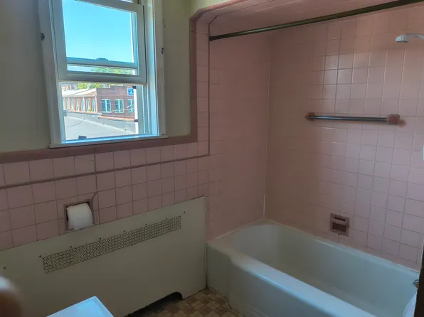 396 W Whitehall St Floor 2, Allentown, PA 18102