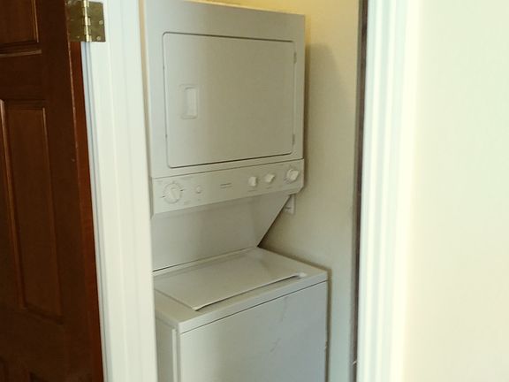 4th image of 4406 Delta St APT 16
