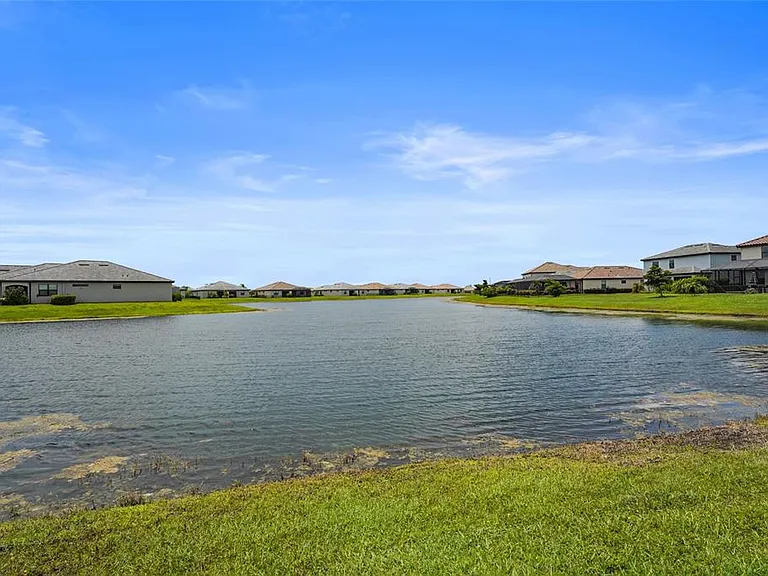 15522 Islandwalk Ave — Photo 44