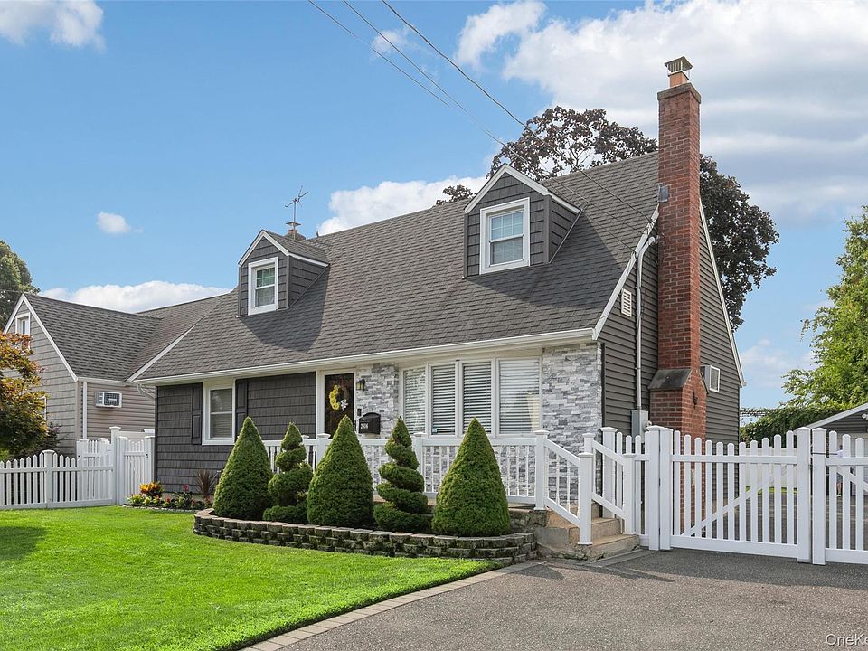 1st image of 2606 7th Avenue