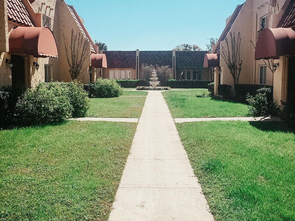 1st image of 3906 Mission Dr Unit 3