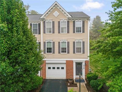 215 Persimmon Ln N, Canonsburg, PA, 15317