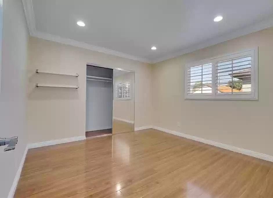 2nd image of 2236 Virginia Rd