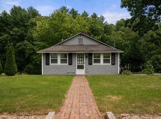 10 Riverside Dr, Auburn, MA 01501