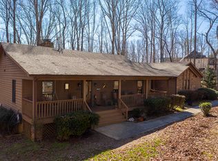 207 Springhill Cir, Bedford, VA 24523