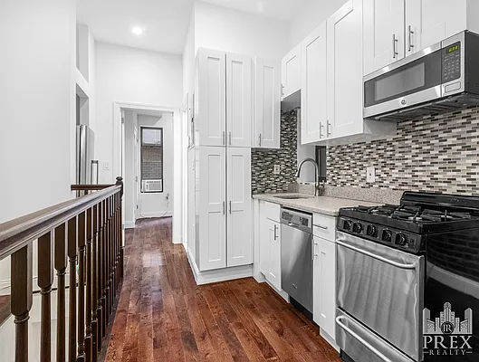 Rented by PREX Realty Corp | media 1