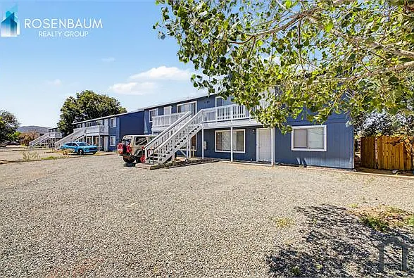 2 bed, 850 sqft, $1,250 — Photo 3