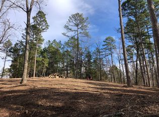 Deer Trail Dr, Pineville, MO 64856