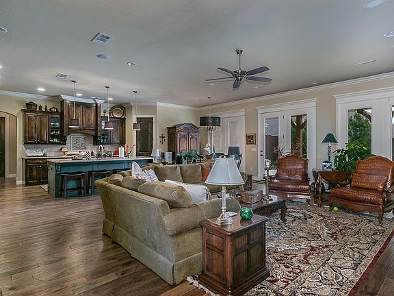 5th image of 7903 Liberty Cir S