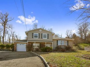 181 Weskora Rd, Yorktown Heights, NY 10598
