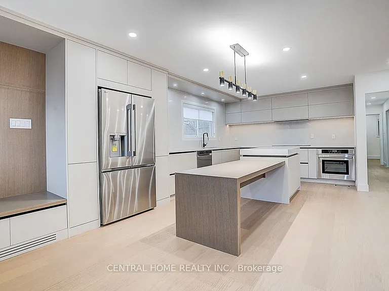 23 Bakerdale Rd — Photo 3