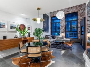 869 Beatty St PENTHOUSE 6, Vancouver, BC V6B2M6