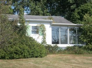 391 Ceylon Rd, Carmichaels, PA 15320