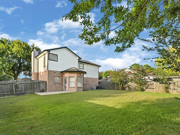 4th image of 3479 Rockrill Dr