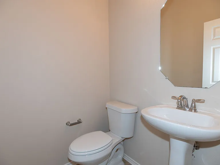 516 Sweet Leaf Ln — Photo 15