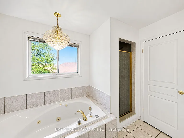 35 Diamond Ct — Photo 22