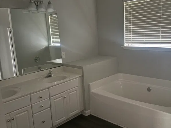 101 Keenan Orchard Dr, Mauldin, SC 29662