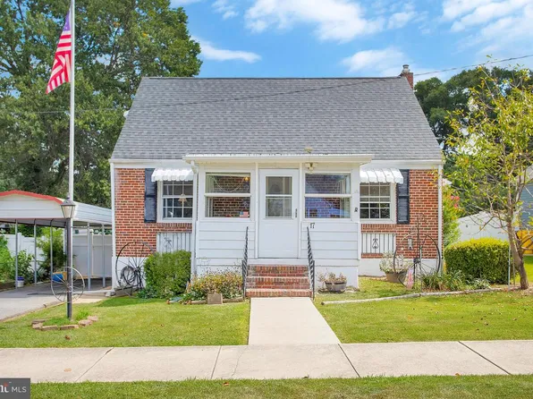17 Mansion Rd, Linthicum, MD 21090