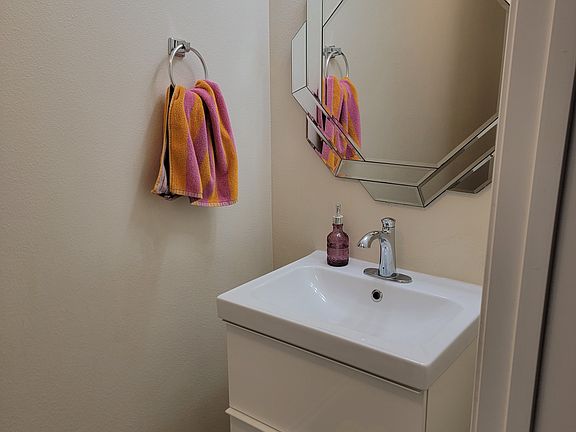 2nd image of 28583 Herrera St