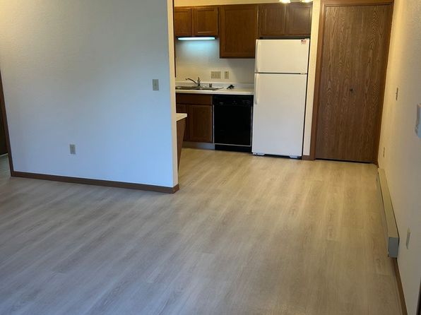 2327 S 107th St APT 101