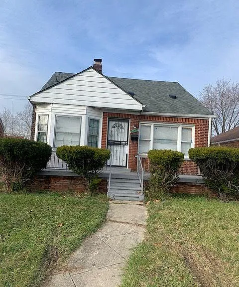 10031 Sorrento Ave — Photo 5