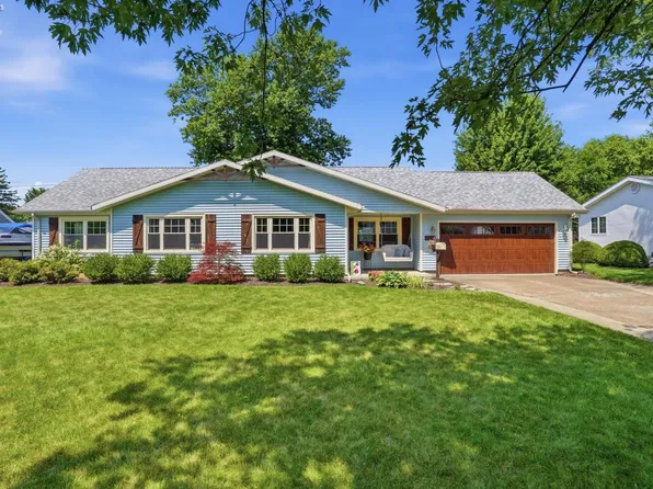 746 Clinton St, Pt Clinton, OH 43452