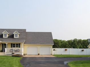 11072 Country Ln, Brainerd, MN 56401