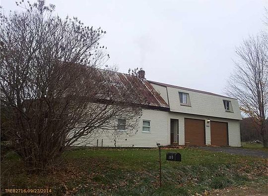 2nd image of 305 Blake Hill Rd