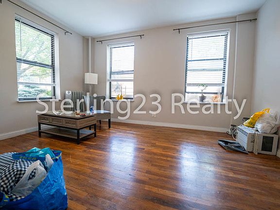 2nd image of 2409 27th St #1