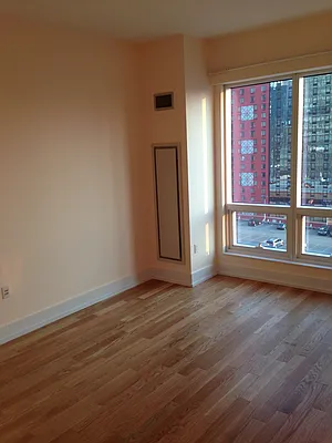 Sold by Green Grass Real Estate Corp | media 1