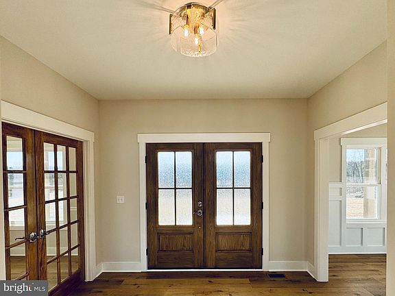 2nd image of Ridgestone Ln