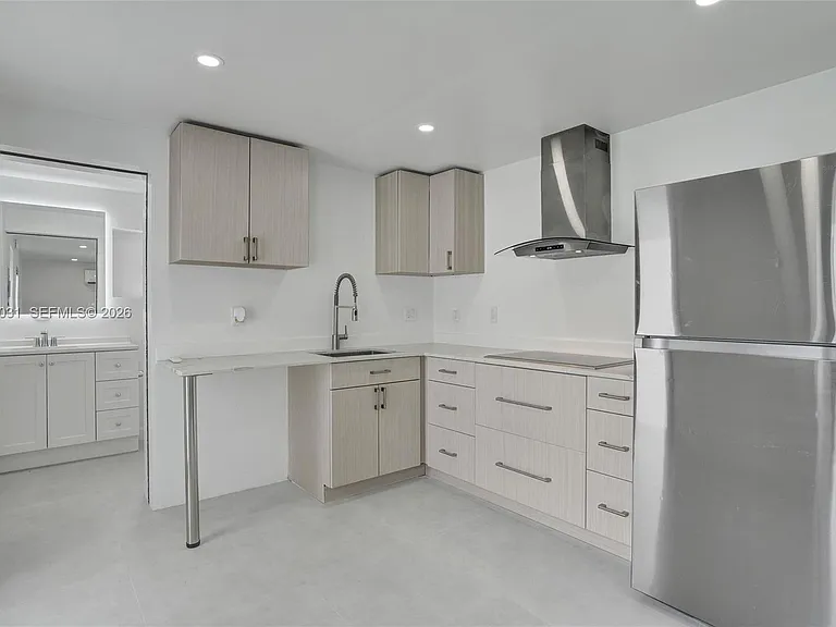 30 NW 41st St — Photo 18