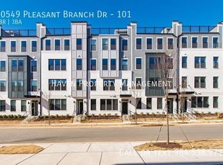 10549 Pleasant Branch Dr UNIT 101, Raleigh, NC 27614